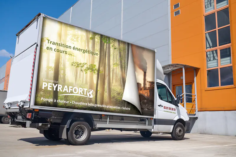 Flocage camion Peyrafort - signalétique véhicule Besançon